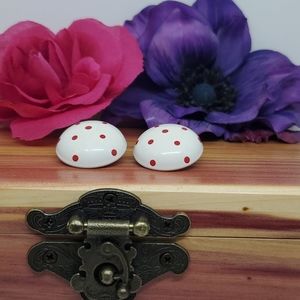 Vintage polka dot clip on earrings